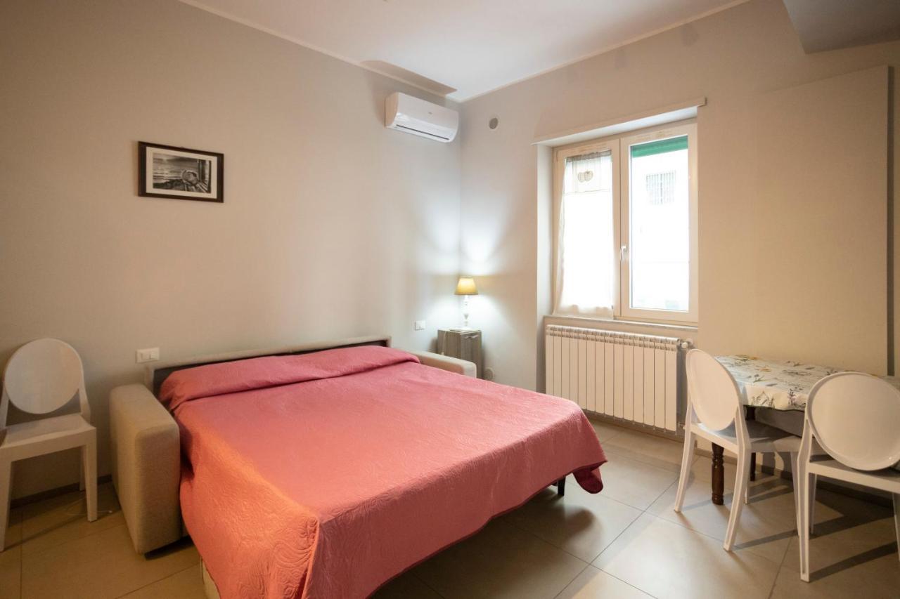 Apartmán La Casa Degli Angeli Salerno Exteriér fotografie